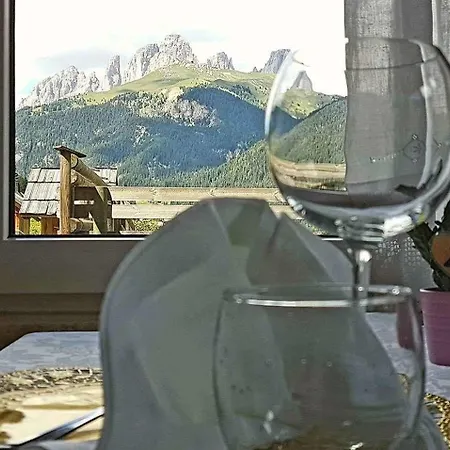 Sassleng Готель